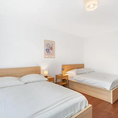 The Dante Prague - Family Apartments With Free Parking-3