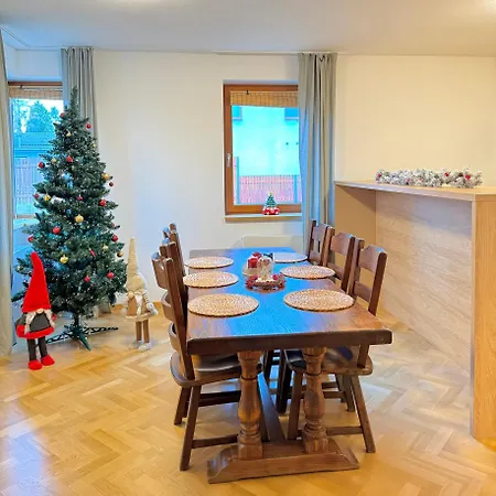 Familyvilla, New 4 Luxury Big Apartments, Parking-2