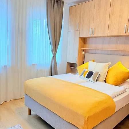 Parkside Apartments Prague-2