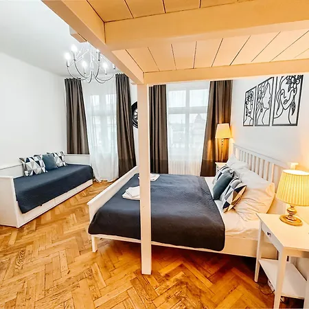 Elso Center Apartment-2