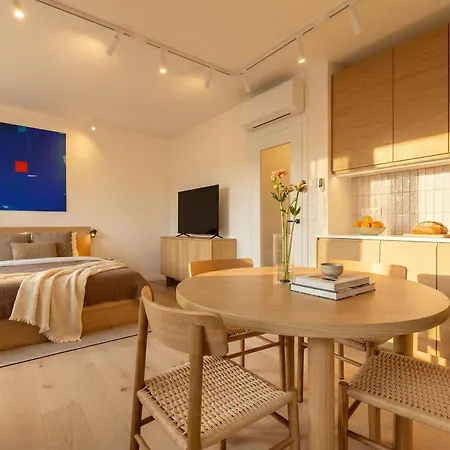 Turnkey I Henry'S Tower Apartments-3