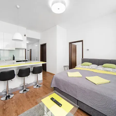 Apartment Near City Centre With Parking Place-2
