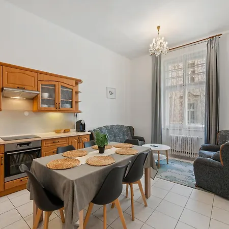 Old Town Home Prague Apartments - Just Steps From Old Town Square-2