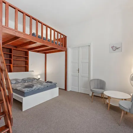Old Town Home Prague Apartments - Just Steps From Old Town Square-2