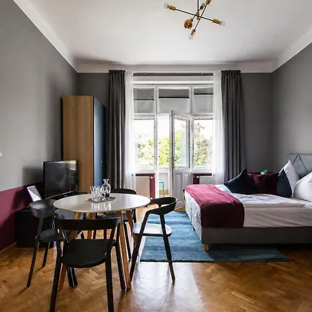 Garden Apartments-2