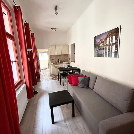 Party House Prague - Apartments Ve Smeckach 18, City Center!!-3