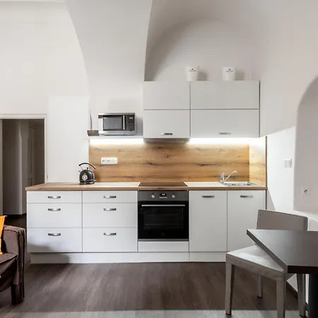 Old Town Square Residence By Emblem-3