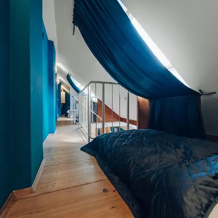 Exclusive 2 Floor Design Studio-2
