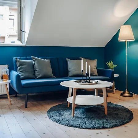 Exclusive 2 Floor Design Studio-3