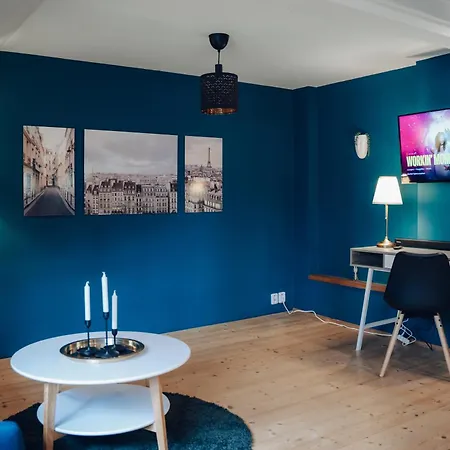 Exclusive 2 Floor Design Studio-3