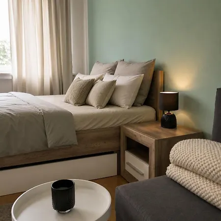 Stay Near Charles Bridge & National Theatre-3