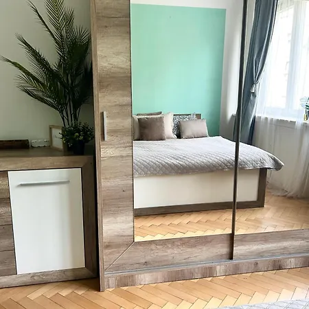 Stay Near Charles Bridge & National Theatre-2