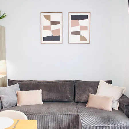 Sunday Light Cozy Family Apartment For 8 - Prague Castle - Parking By Ap-3