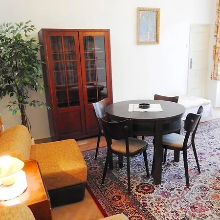 Apartment Havelska 10-2