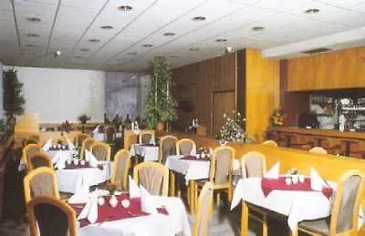 Hotel Dum-2