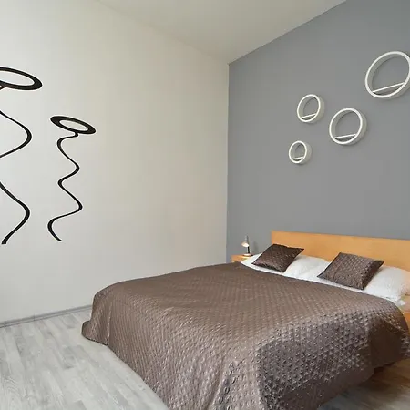 Navratilova Apartments-2