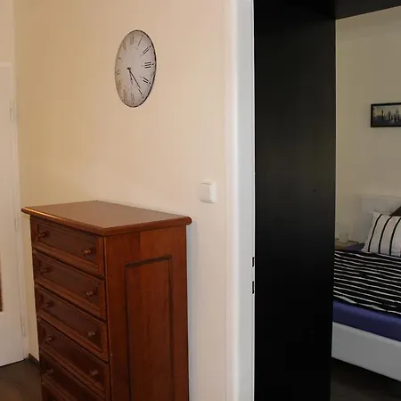 Go Native Prague Apartment-3