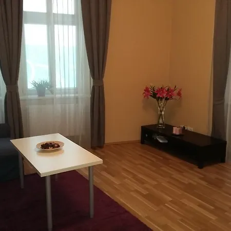 Not Possible To Book !!! Apartment Vltavska B-3