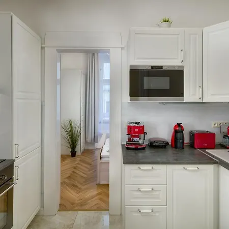 Dusni - Old Town Apartment-3