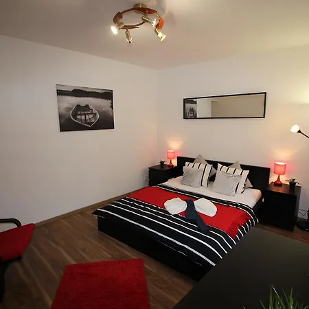 Smart City Prague Apartment-3
