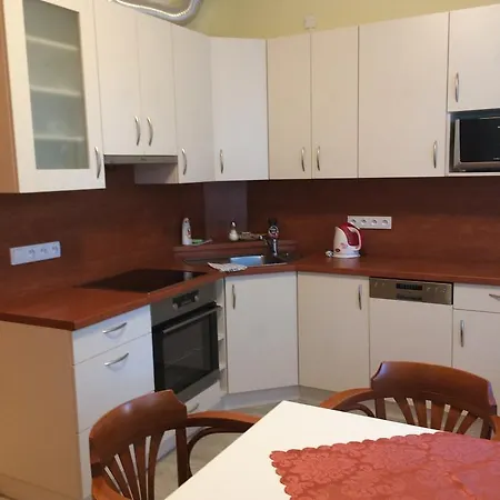 Apartment Praha 4-2