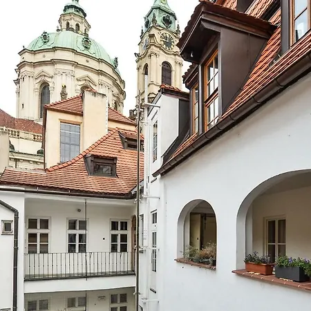 Romantic Apartment Prague Near Charles Bridge-3