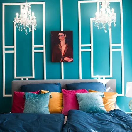 Glamour Frida Apartment-2