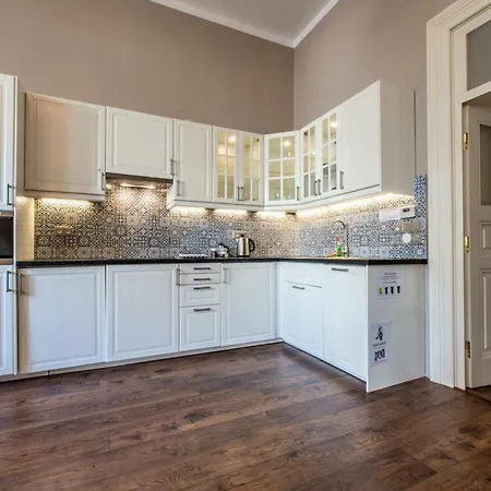 ✰Downtown Grand Apartment - Old Town Top Location✰-3