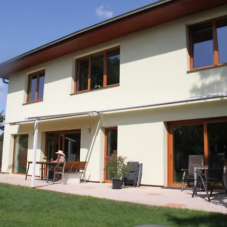 Lovely Apartment, Garden, Parking, Wifi, Netflix-2