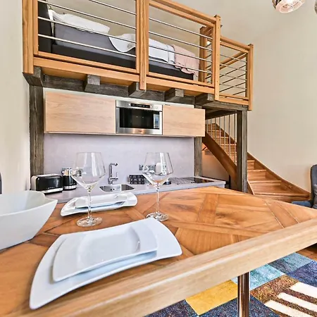 Apartment Nebovidy II - Air Conditioning - Historic City Center-3