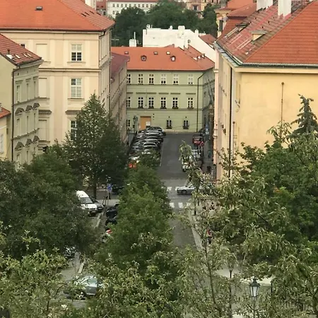 Apartment Nebovidy II - Air Conditioning - Historic City Center-2