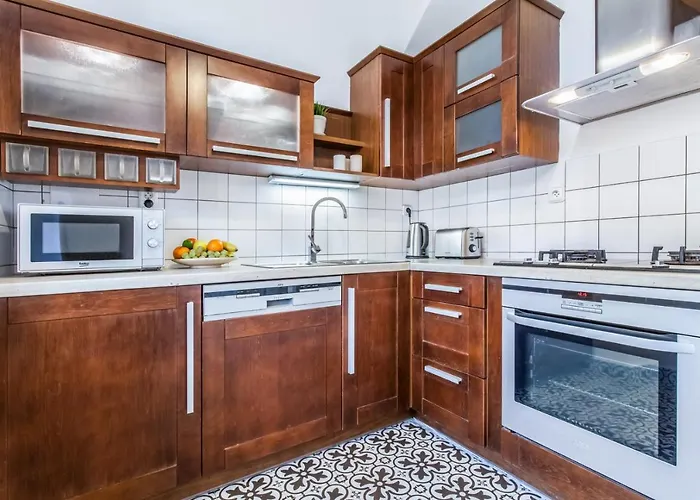 Old Town 2 Bdr Apartment, Free Coffee Prague, Czech Republic