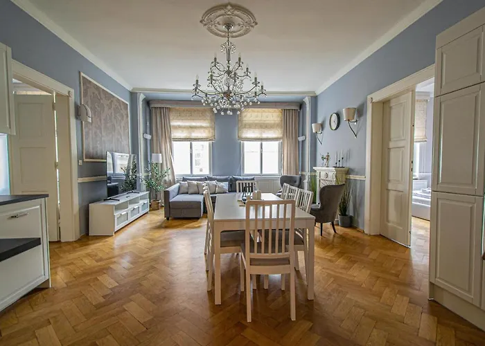 Luxury Central 150M2 Apartment On Wencelas Square With Private Garage Прага, Чехія