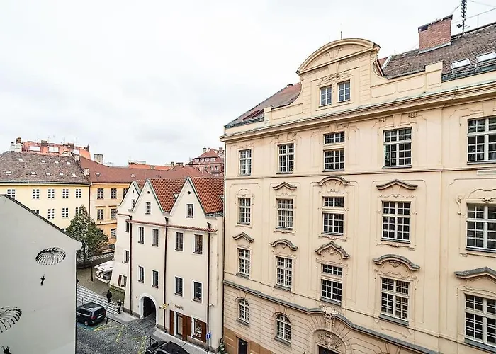 Classic Old Town Stay
