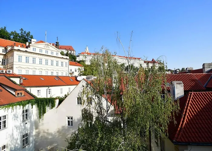 Lovely Little Cosy Apt In Prague