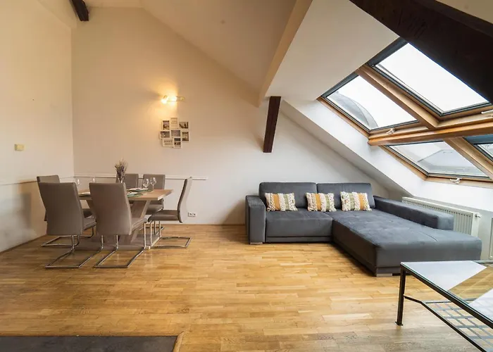 Free Parking- Cozy Apartment In Historical Building Center Prague