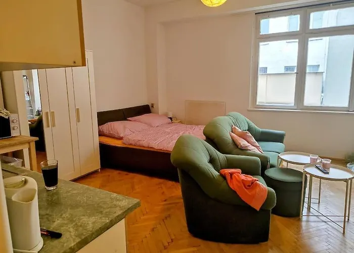 Cosy Warm In The Heart Of Prague.