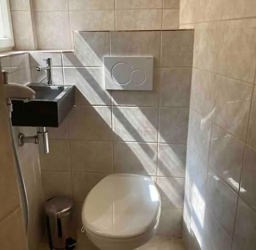 Studio In Gothic House, 50M To The Old Town Square Prague, Czech Republic