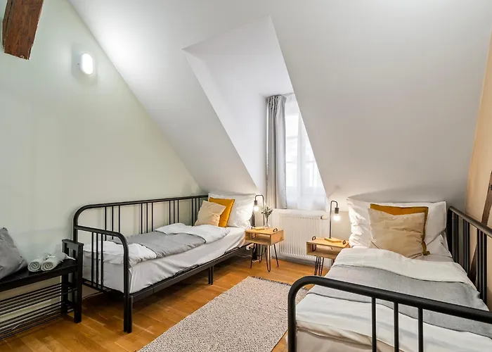 Charles Bridge Historical Apts By Michal&Friends