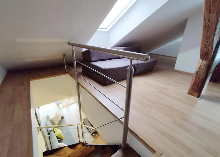 Cozy rooftop with balcony Praga, Czechy