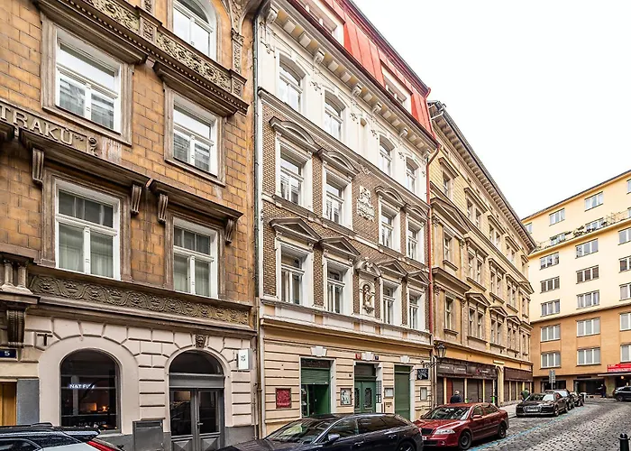 Luxurious Two-Bedroom In The Old Town