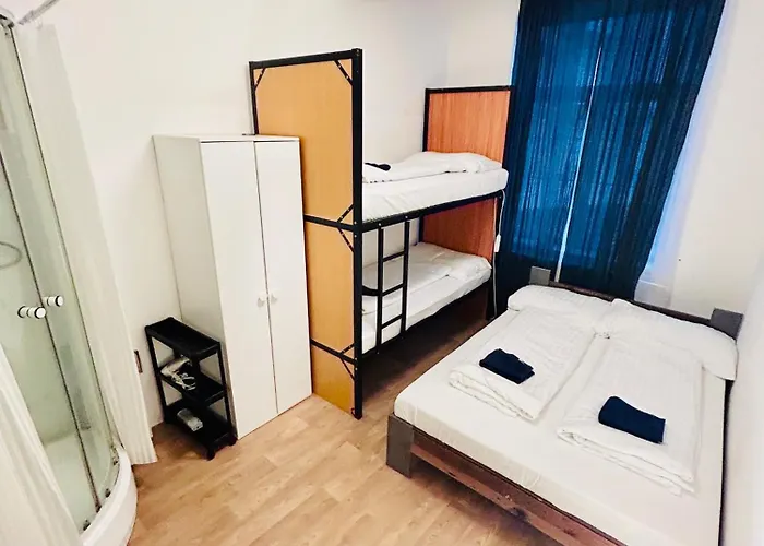 Happy Hostel In Centrum Prag