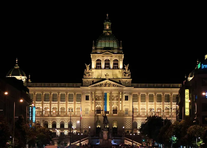 Cozy Homestay At Prague Main Station, Чехія