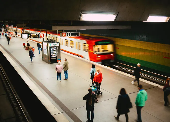 Cozy Homestay At Prague Main Station, República Checa