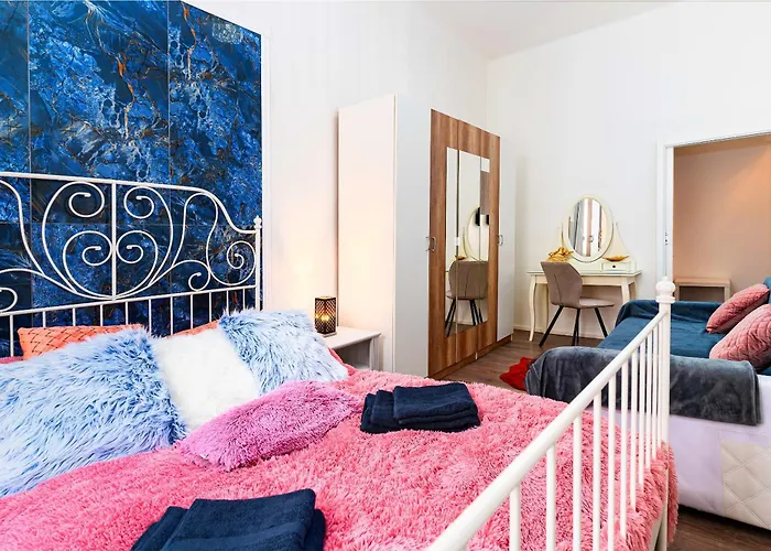 Emperors Elegance Suite
