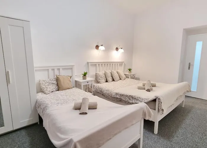 Finnem Rentals Florenc