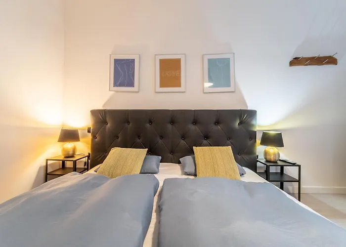 Sunny 2Br Apt. On Wenceslas Square With Paid Parking By Easybnb Premium Prag, Tschechische Republik