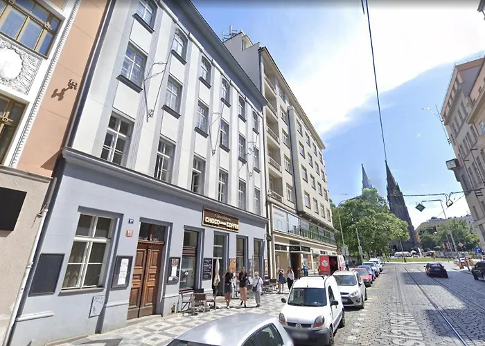 Best Location In Prague! 4 Bedrooms And Super Host!