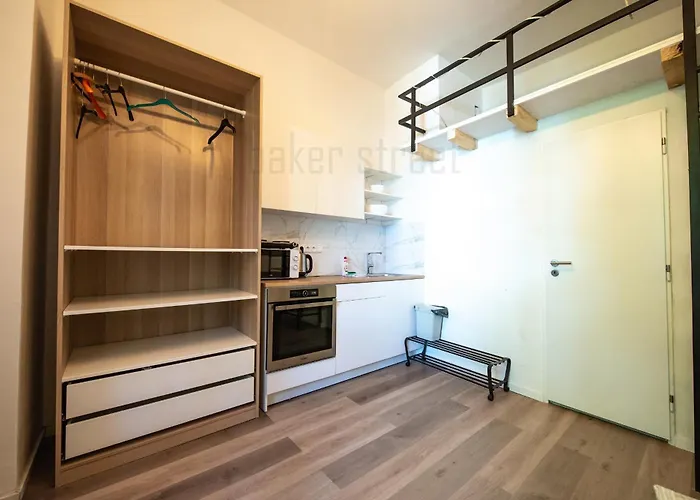 Storey Close To Metro Palmovka
