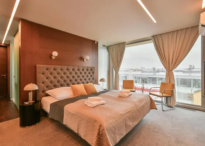 Presidential Penthouse, 303M2, Jacuzzi On Terrace, Sauna, 6Bdrm, 4Bthrm, Ac, Lift Prague, Czech Republic